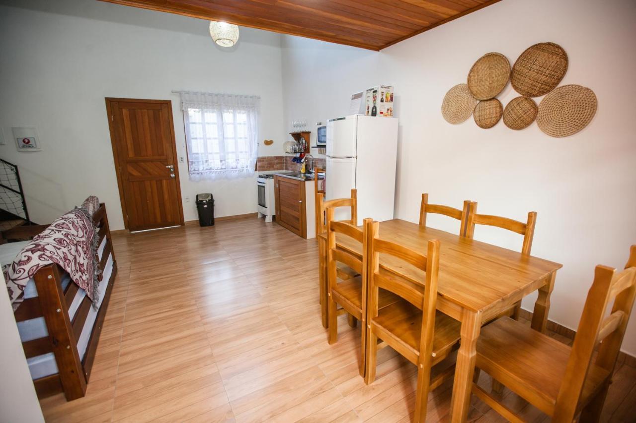 Estaleiro Com Charme - Ar, Churras E Pet Friendly Balneário Camboriú 外观 照片